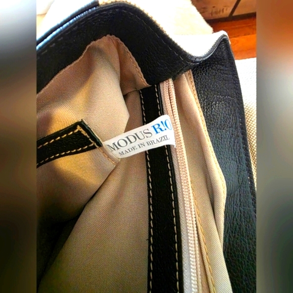 Modus Rio Lauren Flap Bag Brazilian Black Leather & Cream Linen (NWOT) - Picture 3 of 11